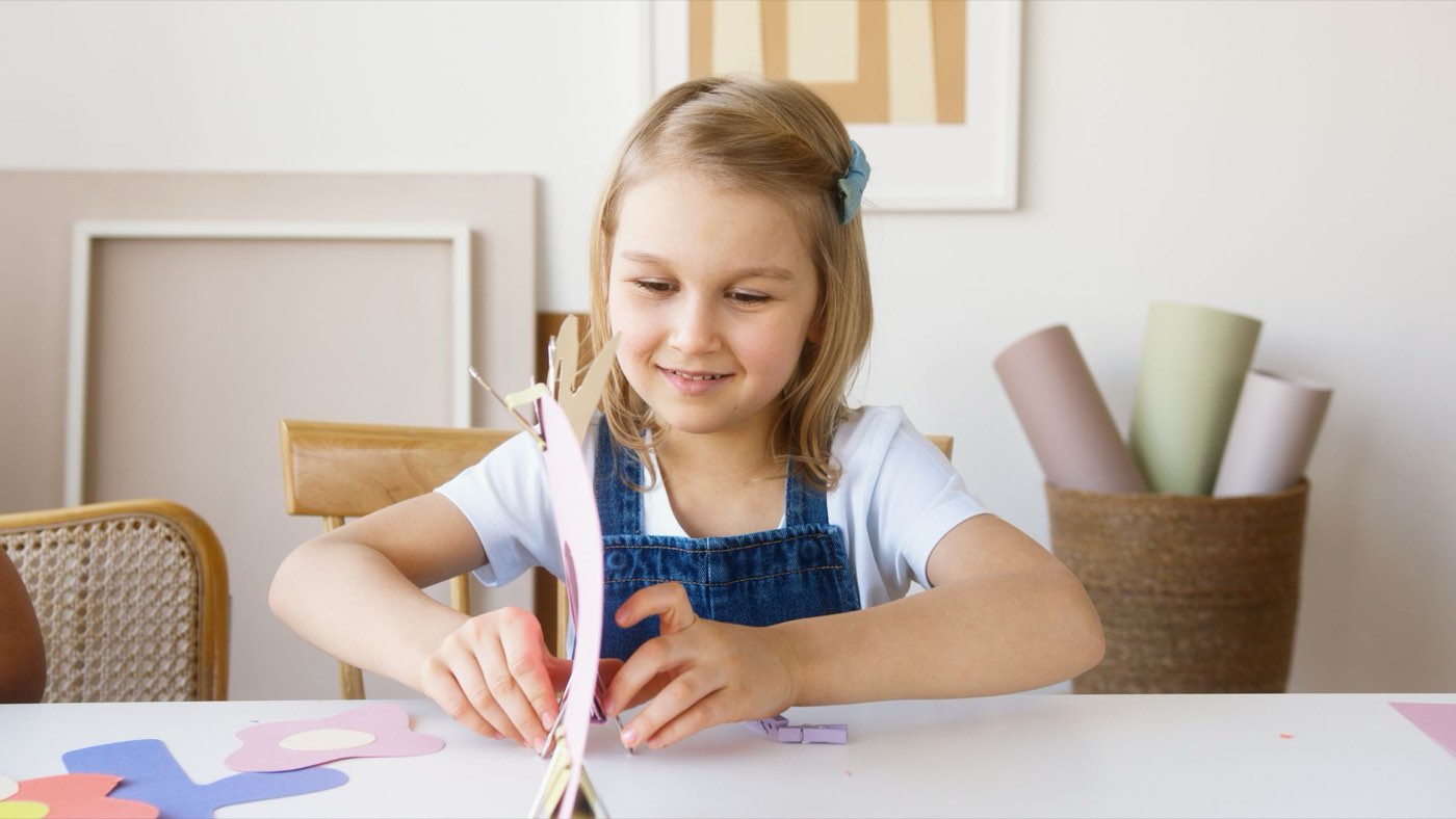 Activités de bricolage faciles pour enfants à la maison