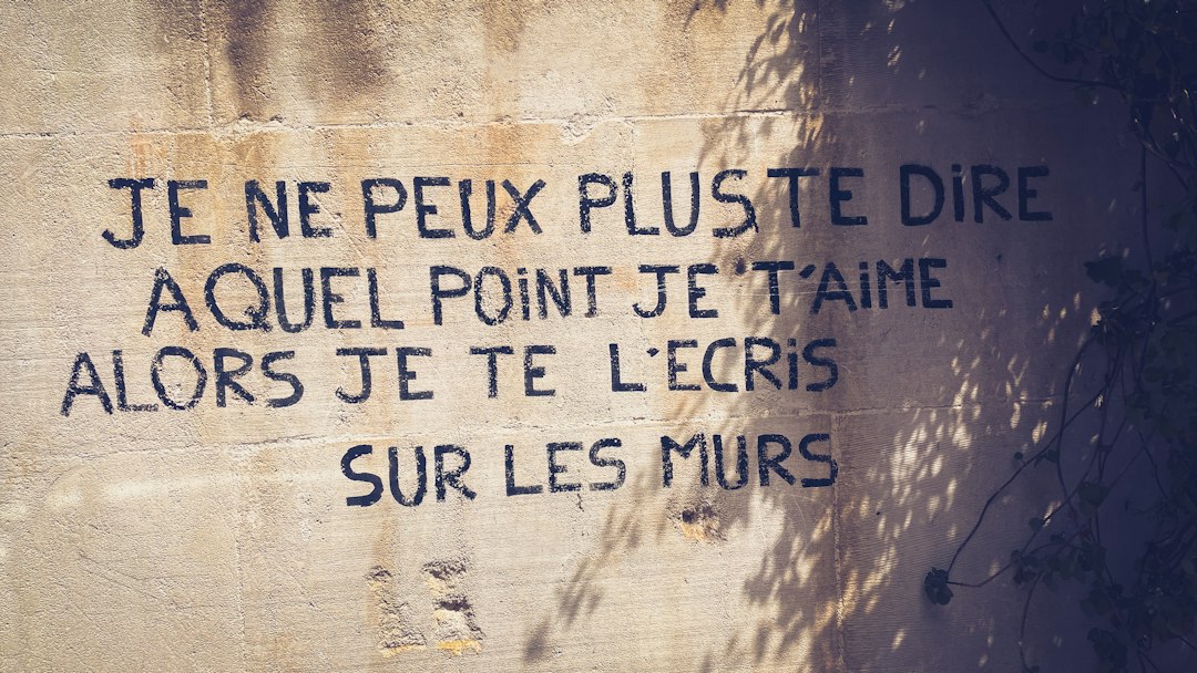 Le paradoxe de l'écologie : pourquoi réduire le budget de l'Ademe est une erreur fatale après l'été de canicule