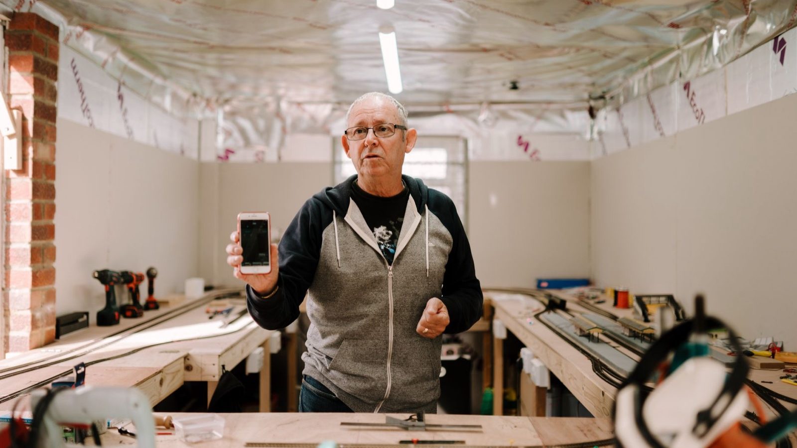 Facture électronique obligatoire : l'artisan s'équipe sur mobile